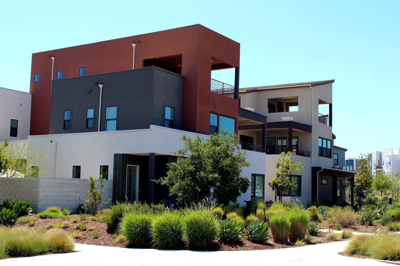 Modern homes exterior in the FivePoint area of Valencia, Santa Clarita