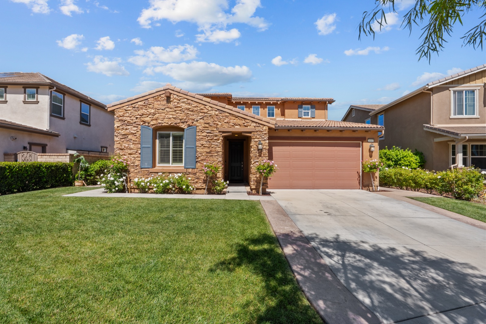 24557 Rosette Lane, Valencia