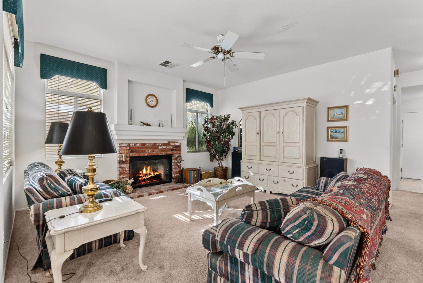 3310 Genoa Pl, Palmdale, photo 19
